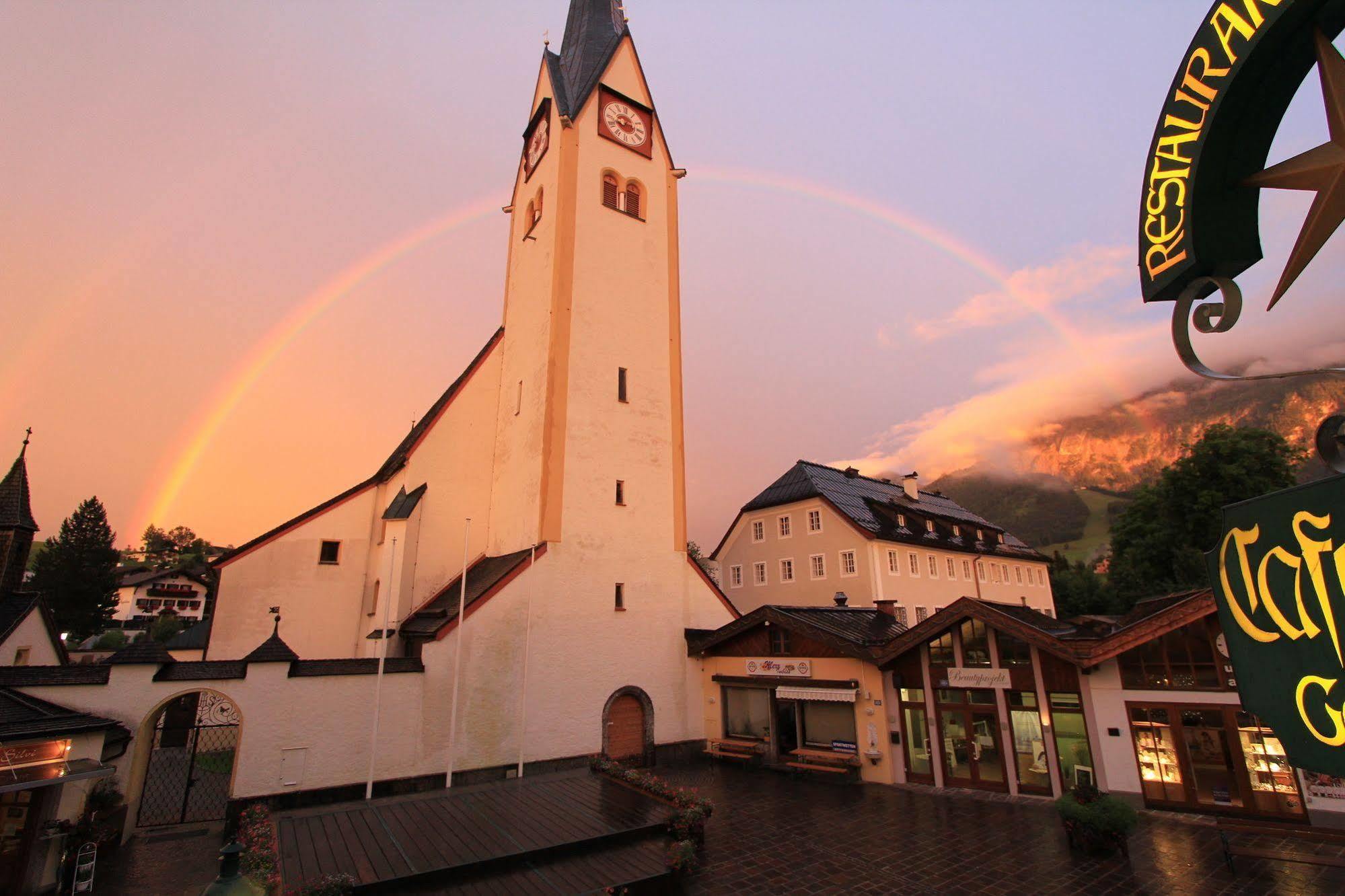 Hotel Goldener Stern Abtenau Zewnętrze zdjęcie